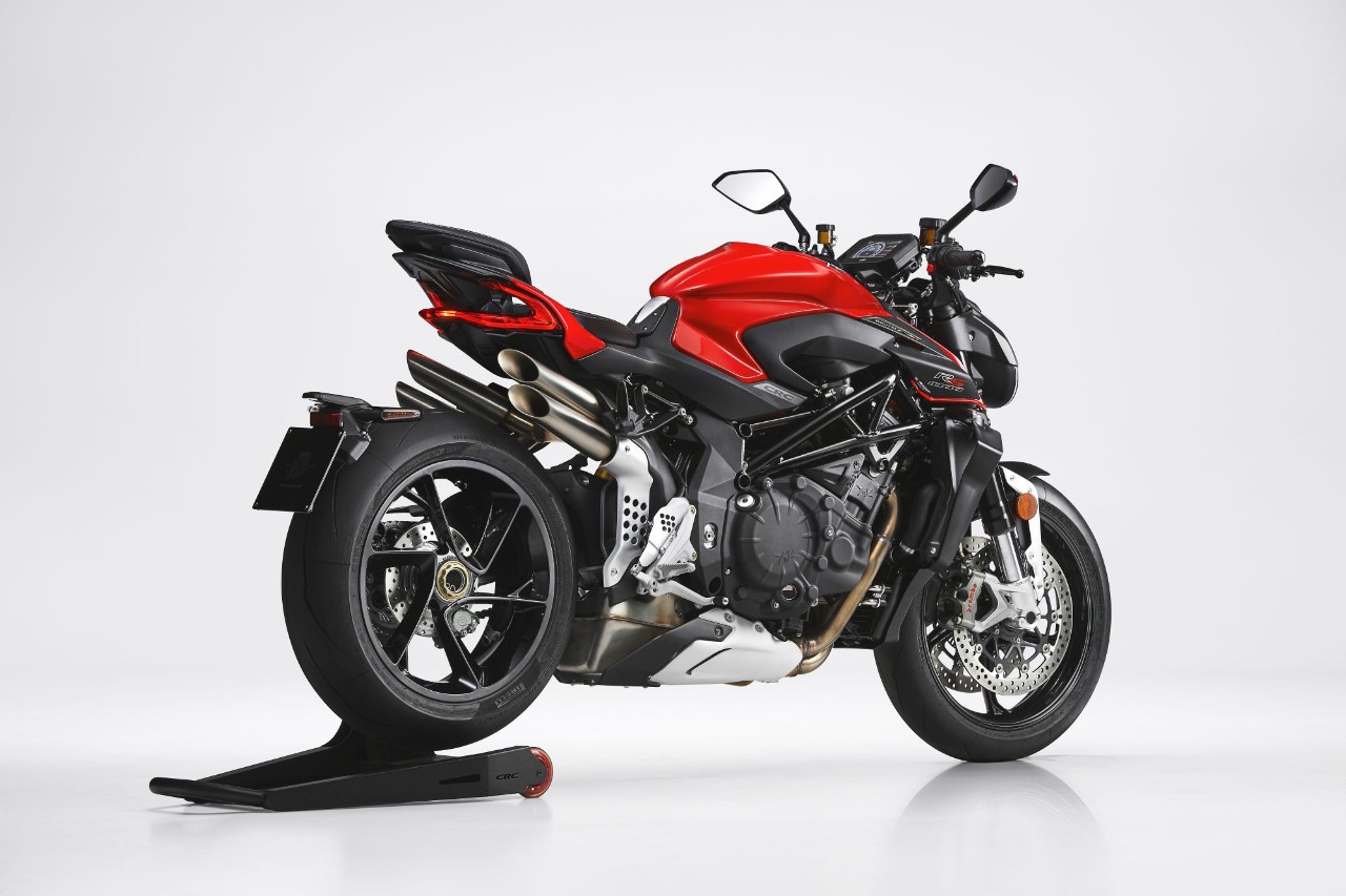 DueruoteTG - Speciale EICMA 2021: le interviste IMPOSSIBILI!